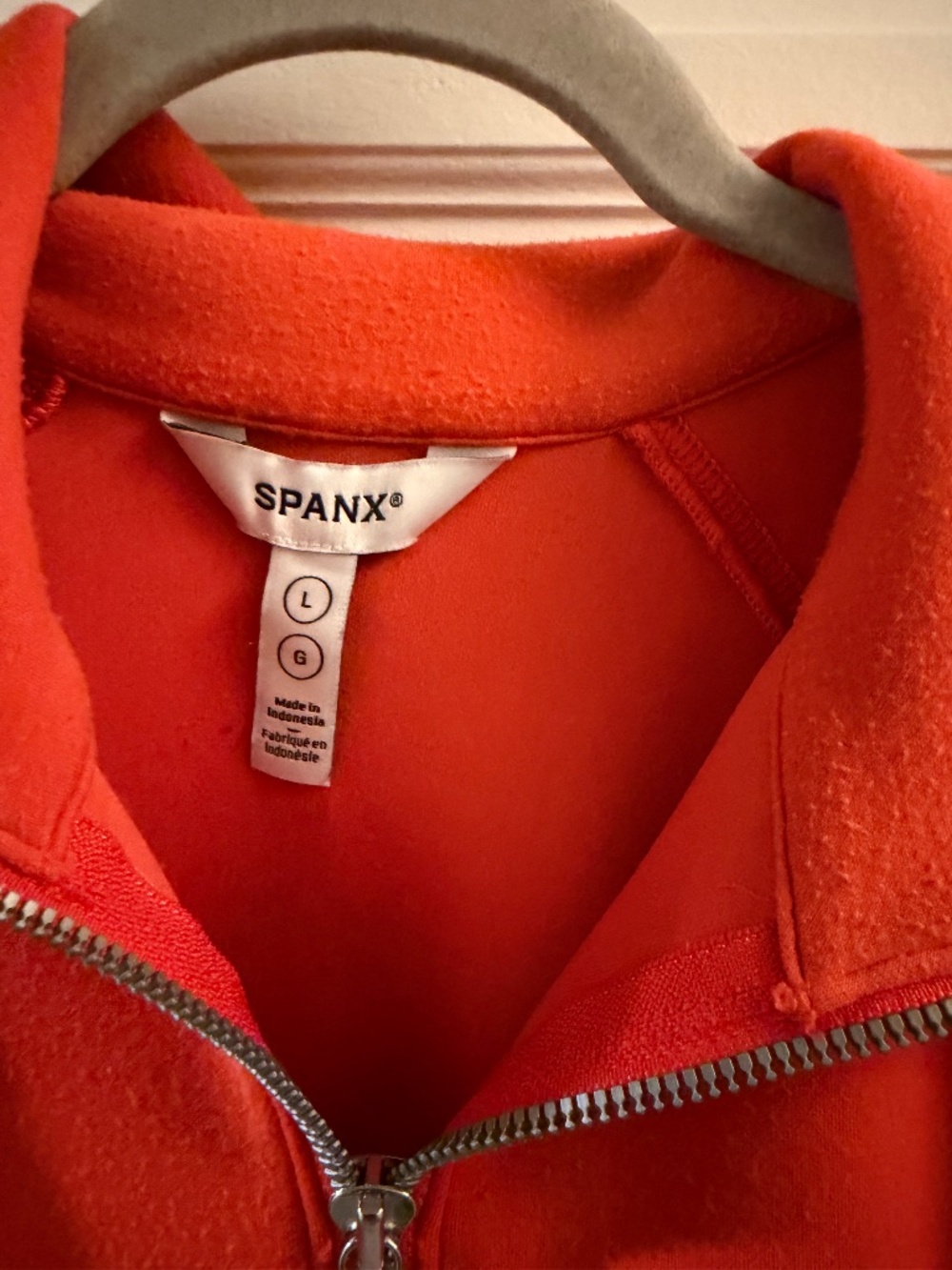 Spanx air essential zip large - Picture 4 of 4